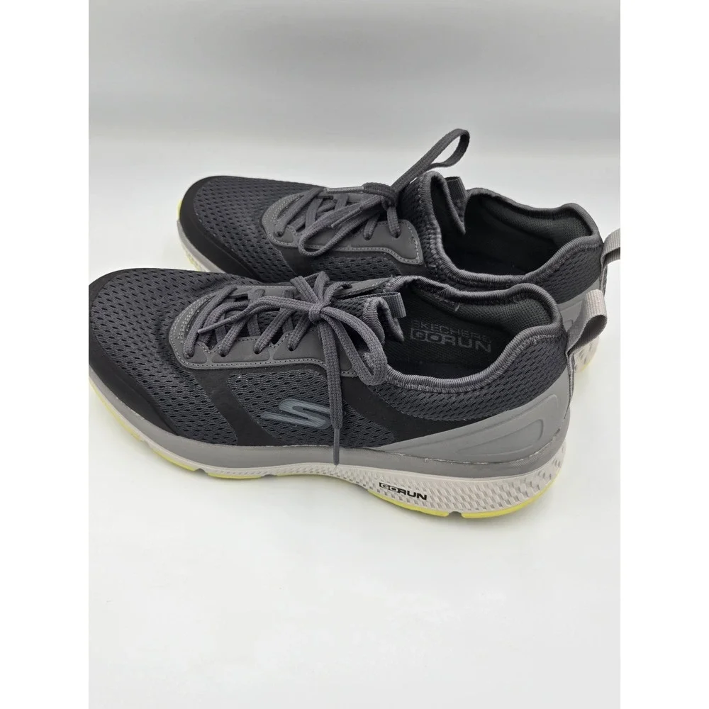 Skechers Women's Size 8.5 Gray Go Run Air Cooled Gogo Mat MStrike Running‎ Shoes